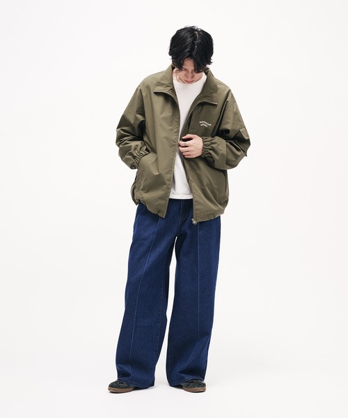 Adoon plain（アドーンプレーン）の「STAND NECK WAVE LOGO BLOUSON / スタンドネックウェーブロゴブルゾン（ブルゾン・メンズ・ライトベージュ/ネイビー/カーキ/ブラック・LARGE/MEDIUM）」の12枚目の写真
