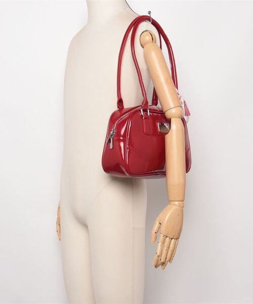 gossip!ロサンゼルス(ゴシップロサンゼルス)の「Y2K 大容量 ハンドバッグ /レーステープつきバッグ(ショルダーバッグ・レディース・ワイン/ブラック・FREE)」の3枚目の写真