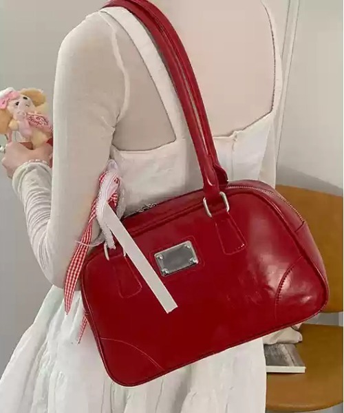 gossip!ロサンゼルス(ゴシップロサンゼルス)の「Y2K 大容量 ハンドバッグ /レーステープつきバッグ(ショルダーバッグ・レディース・ワイン/ブラック・FREE)」の6枚目の写真