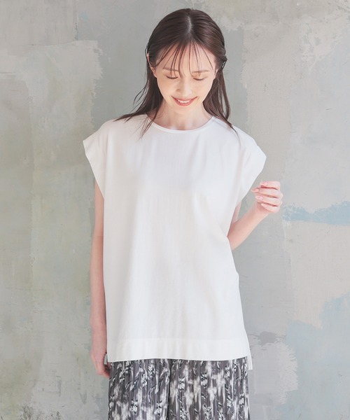 GLACIER lusso（グラシアルッソ）の「【接触冷感】肩タックフレンチ袖Ｔ（Tシャツ/カットソー・レディース・ブルーグリーン/スミクロ/ホワイト/オレンジ・S/M/L）」の17枚目の写真