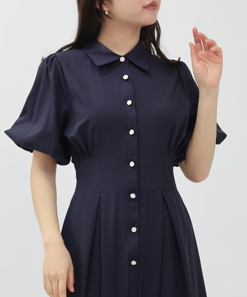 TRUDEA（トルディア）の「バルーンスリーブシャツワンピース（ワンピース・レディース・ネイビー/ホワイト×ブルー/ピンクベージュ/ブラウン・MEDIUM/LARGE）」の18枚目の写真