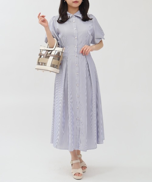 TRUDEA（トルディア）の「バルーンスリーブシャツワンピース（ワンピース・レディース・ネイビー/ホワイト×ブルー/ピンクベージュ/ブラウン・MEDIUM/LARGE）」の6枚目の写真