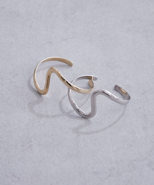 mystic（ミスティック）の「[Eau]ワイドウェーブバングル（バングル/リストバンド・レディース・シルバー/ゴールド・ONE SIZE）」の7枚目の写真