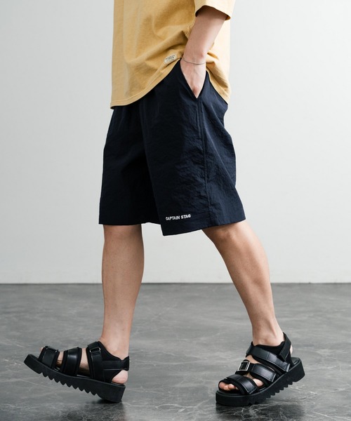 CAPTAIN STAG(キャプテンスタッグ)の「CAPTAIN STAG キャプテンスタッグ ワッシャーイージーショーツ/ワンポイントロゴ刺繍ワイドショートパンツ(その他パンツ・メンズ・ブラック/ネイビー/カーキ/ピンク/アイボリー/マスタード/ピンク系/ブルー・LL/L/M)」の4枚目の写真