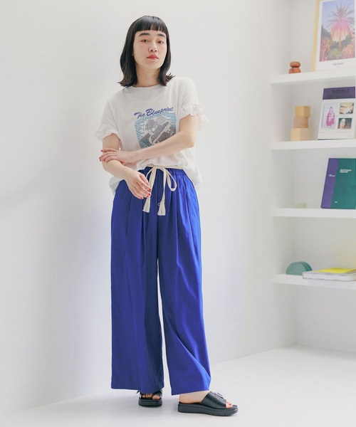 niko and...（ニコアンド）の「アソートフリルグラフィックTシャツ（Tシャツ/カットソー・レディース・ネイビー/ナチュラル/オフホワイト/チャコール・MEDIUM/LARGE）」の16枚目の写真