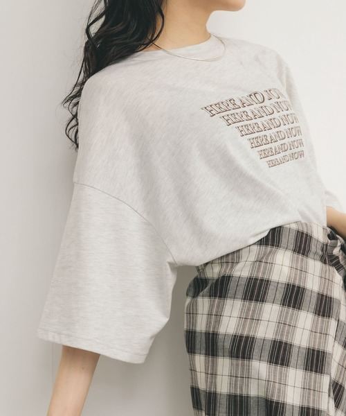 KBF(ケイビーエフ)の「アソートプリントBIG TEE(Tシャツ/カットソー・レディース・オートミール/ネイビー/ピンク・ONE)」の10枚目の写真