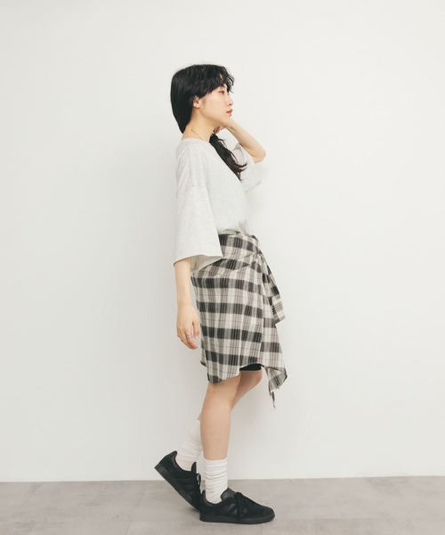 KBF(ケイビーエフ)の「アソートプリントBIG TEE(Tシャツ/カットソー・レディース・オートミール/ネイビー/ピンク・ONE)」の20枚目の写真