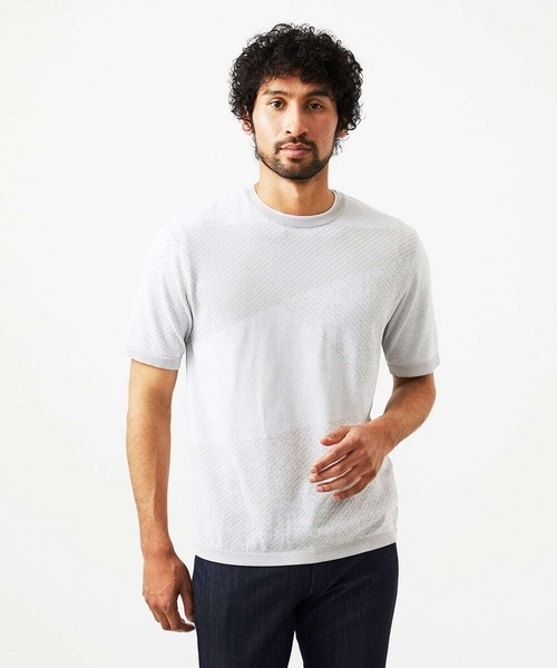 MICHEL KLEIN HOMME   （ミッシェルクランオム）の「ダイアゴナル柄クルーネック半袖ニット（ニット/セーター・メンズ・ライトグレー/ネイビー・MEDIUM/LARGE/X-LARGE）」の2枚目の写真