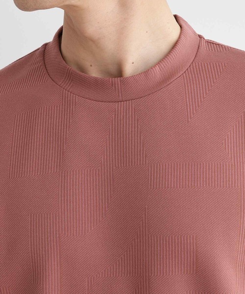 TAKEO KIKUCHI(タケオキクチ)の「【尾州ファブリック】 スライドパズル柄 ポンチ プルオーバー(Tシャツ/カットソー・メンズ・ブラウン系その他/レッド系/ホワイト/ネイビー/ダークオリーブ・01/02/03/04)」の10枚目の写真