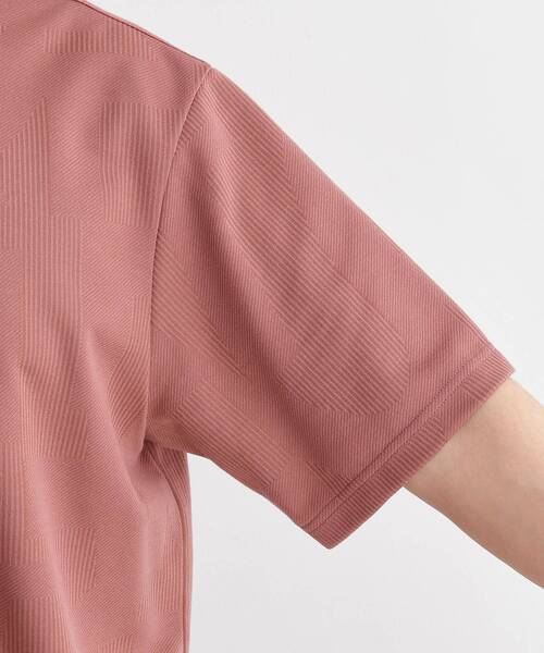 TAKEO KIKUCHI(タケオキクチ)の「【尾州ファブリック】 スライドパズル柄 ポンチ プルオーバー(Tシャツ/カットソー・メンズ・ブラウン系その他/レッド系/ホワイト/ネイビー/ダークオリーブ・01/02/03/04)」の11枚目の写真