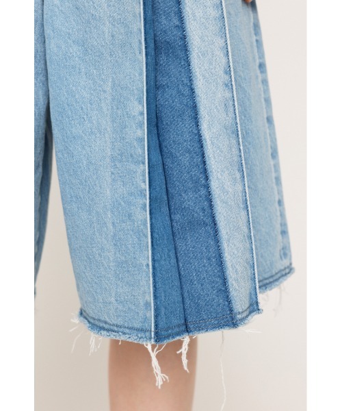 SLY(スライ)の「L/W PLEATS MEDIUM PT ローウエスト プリーツ ミディアム パンツ(デニムパンツ・レディース・ライトブルー/ブルー・0/1)」の20枚目の写真
