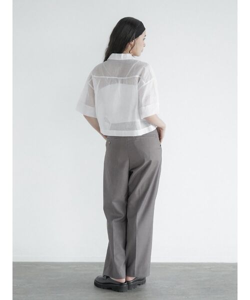 FIKA.(フィーカ)の「Hand embroidery short shirt(シャツ/ブラウス・レディース・ブラック/オフホワイト・MEDIUM)」の12枚目の写真