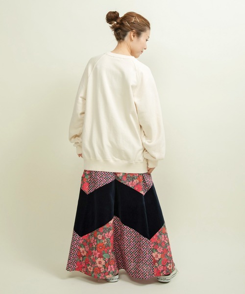 CHILD WOMAN（チャイルドウーマン）の「☆30/10裏毛 眠たいくまプリントスウェット（スウェット・レディース・グレー/アイボリー/グリーン・FREE）」の9枚目の写真