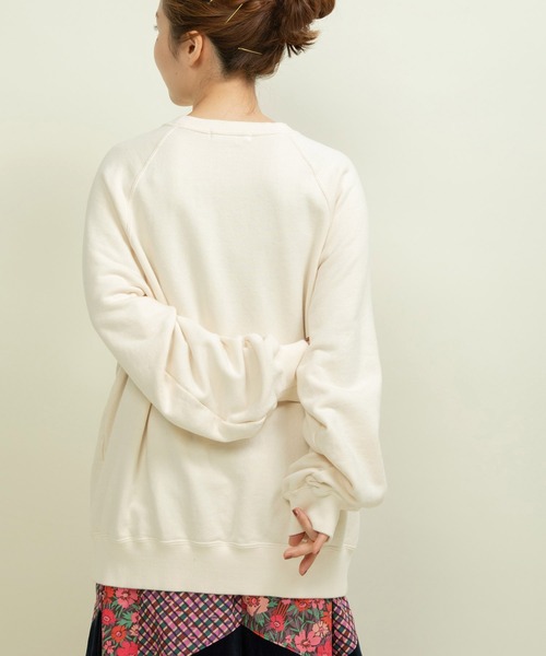 CHILD WOMAN（チャイルドウーマン）の「☆30/10裏毛 眠たいくまプリントスウェット（スウェット・レディース・グレー/アイボリー/グリーン・FREE）」の6枚目の写真