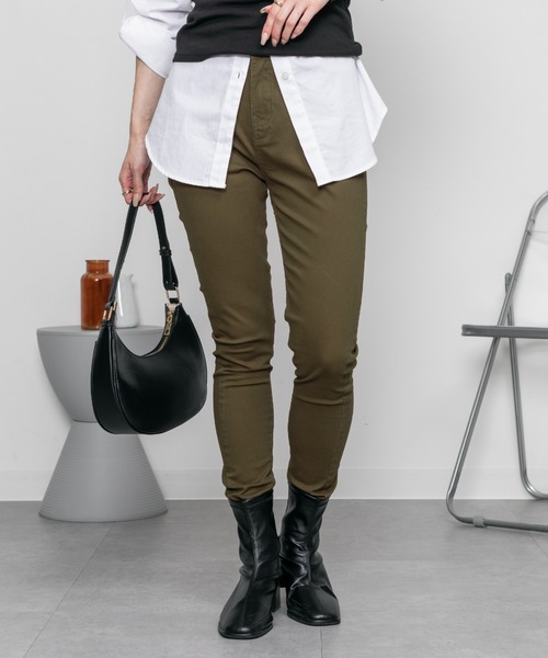 RCD(アールシーディー)の「極ストレッチ チノ&デニム美脚スキニーパンツ フルレングス(その他パンツ・レディース・ベージュ/ブラック/ワンウォッシュ/チャコールグレー/ネイビー/ライトブルー/アイボリー系/カーキ/ブルー・LL/M/L/3L/4L)」の5枚目の写真