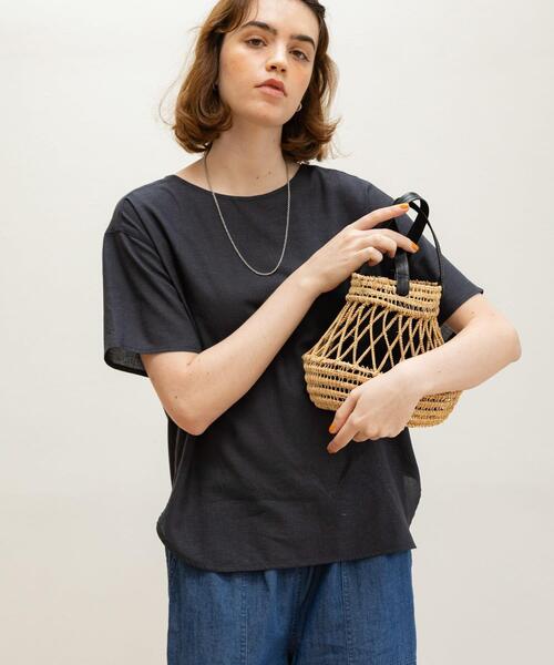 URBAN RESEARCH Sonny Label（アーバンリサーチサニーレーベル）の「リネン混クルーネックブラウスTシャツ（シャツ/ブラウス・レディース・オフホワイト/チャコールグレー/ピンク・FREE）」の2枚目の写真