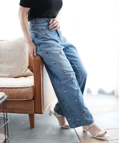 Ruwan yu(ルワンユー)の「小花刺繍ストレートデニムパンツ【大きいサイズ対応】(デニムパンツ・レディース・ブルー・L/LL/3L/4L)」の9枚目の写真