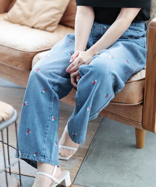Ruwan yu(ルワンユー)の「小花刺繍ストレートデニムパンツ【大きいサイズ対応】(デニムパンツ・レディース・ブルー・L/LL/3L/4L)」の14枚目の写真