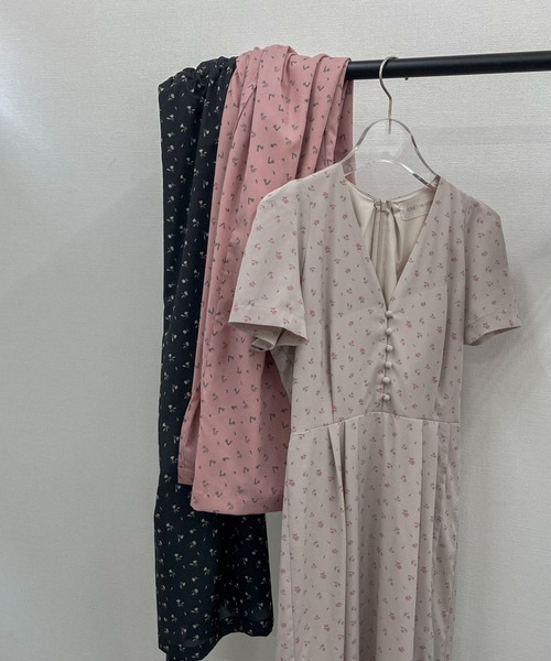 HONEY MI HONEY（ハニーミーハニー）の「floral chiffon puff one-piece（ワンピース・レディース・ブラック/ピンク/ベージュ・FREE）」の4枚目の写真