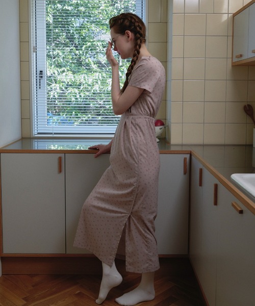 HONEY MI HONEY（ハニーミーハニー）の「floral chiffon puff one-piece（ワンピース・レディース・ブラック/ピンク/ベージュ・FREE）」の6枚目の写真