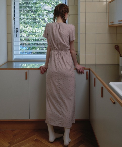 HONEY MI HONEY（ハニーミーハニー）の「floral chiffon puff one-piece（ワンピース・レディース・ブラック/ピンク/ベージュ・FREE）」の7枚目の写真