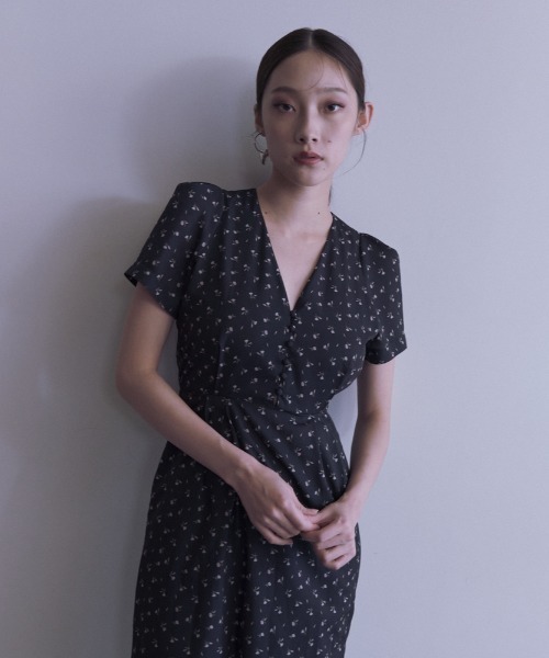 HONEY MI HONEY（ハニーミーハニー）の「floral chiffon puff one-piece（ワンピース・レディース・ブラック/ピンク/ベージュ・FREE）」の14枚目の写真