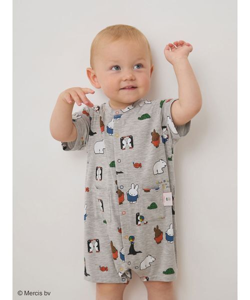 Miffy（ ミッフィー）の「【Dick Bruna】【BABY】【接触冷感】総柄ロンパース（ロンパース・キッズ・ピンク/イエロー/グレー・80/70）」の2枚目の写真