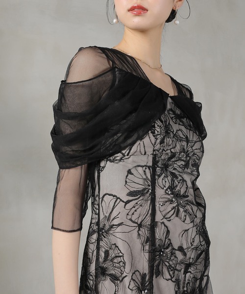 そ*と様 Kana チュールドレープ 花刺繍 オケージョンドレス 美品　Mサイズ Kana ドレス チュールドレープ スパンコール 花刺繍 ドレス 結婚式