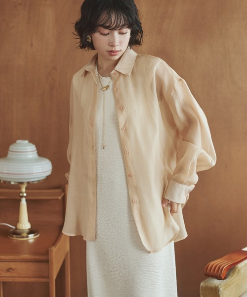 LAULEN（ローレン）の「back open cut sheer shirt /バックオープンカットシアーシャツ（シャツ/ブラウス・レディース・ベージュ/アイボリー・FREE）」の7枚目の写真