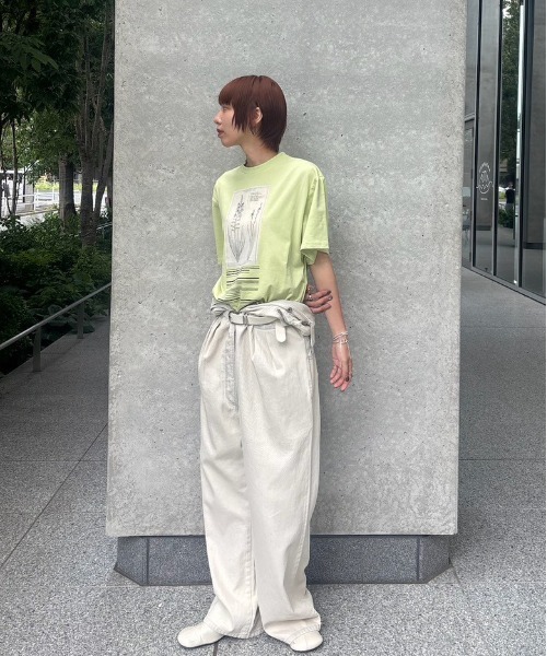 CROP FRAME FLOWER TEE（Tシャツ/カットソー）｜Ameri（アメリ）の