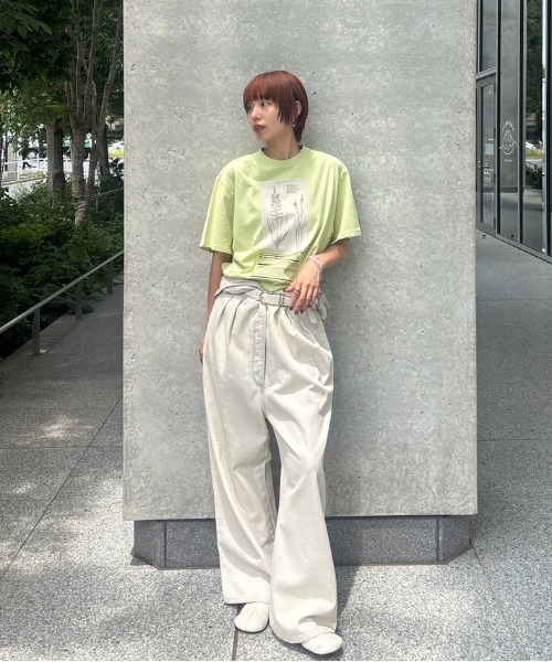 CROP FRAME FLOWER TEE（Tシャツ/カットソー）｜Ameri（アメリ