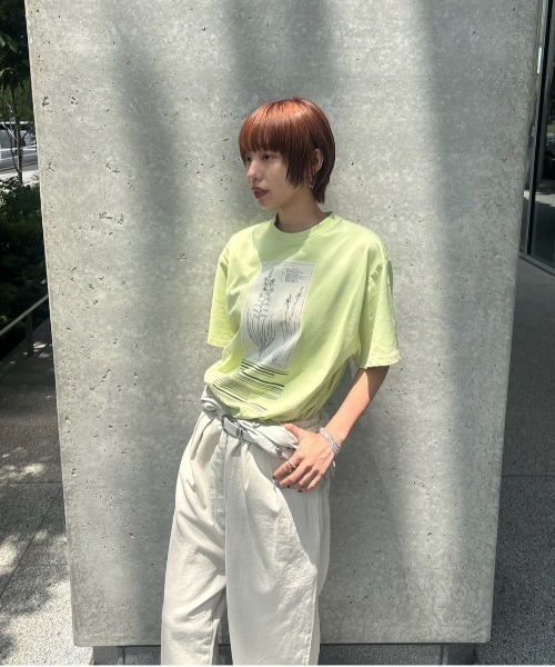 アメリ AMERI Tシャツ カットソー クルーネック 半袖 フェイクレイヤード ビスチェデザイン 花柄 ボタニカル 緑 カーキ /AO16 アメリ AMERI Tシャツ カットソー クルーネック 半袖 フェイク