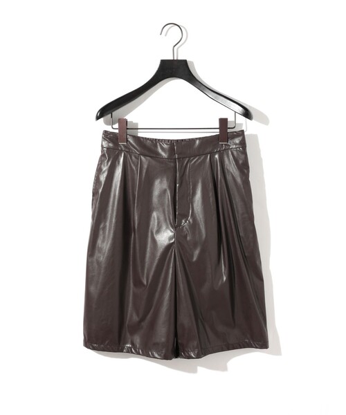 MIDIUMISOLID(ミディウミソリッド)の「MIDIUMISOLID for Ladies シンセティックレザーショートパンツ(その他パンツ・レディース・ブラック/ブラウン・38/36)」の1枚目の写真