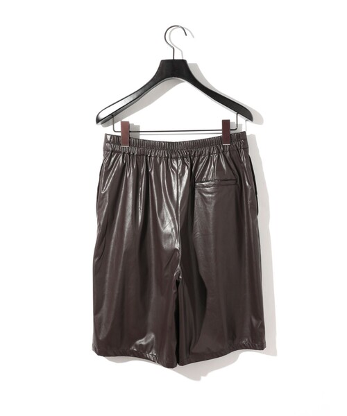 MIDIUMISOLID(ミディウミソリッド)の「MIDIUMISOLID for Ladies シンセティックレザーショートパンツ(その他パンツ・レディース・ブラック/ブラウン・38/36)」の11枚目の写真