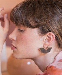 MAM（マム）の「「MAM/マム」Amulet 343/MAM342 ウッドピアス（ピアス（両耳用））」