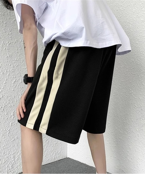 THE HITSS(ヒッツ)の「サイドライン ワッフル ハーフパンツ(トラックパンツ)(その他パンツ・メンズ・ブラック/アイボリー・M/L)」の15枚目の写真