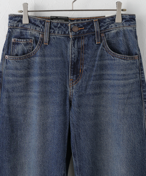 Spick & Span（スピックアンドスパン）の「《一部店舗+WEB限定》LEVI'S/リーバイス BAGGY DAD BARREL（デニムパンツ・レディース・エメラルドブルー/ブラック系その他・27/26/25）」の12枚目の写真