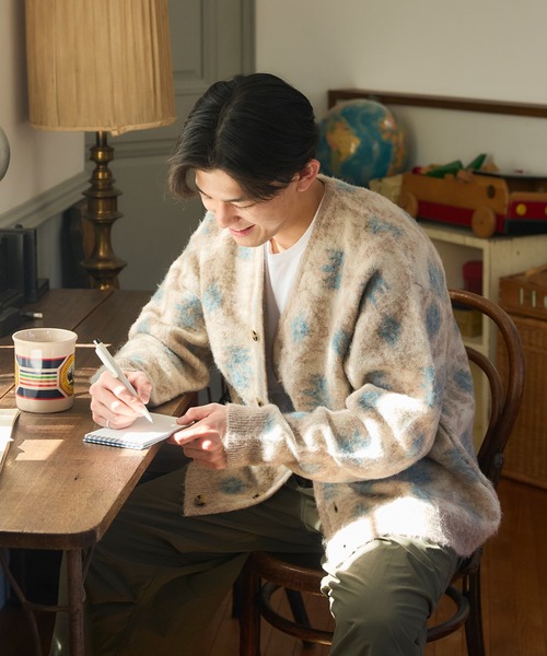 PENDLETON(ペンドルトン)の「PENDLETON/ペンドルトン シャギー Vネックカーディガン(カーディガン/ボレロ・メンズ・ベージュ/アイボリー/ブラック・MEDIUM/LARGE)」の22枚目の写真