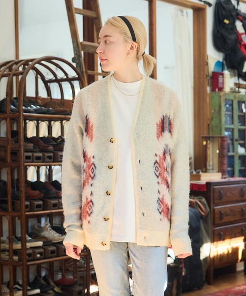 PENDLETON(ペンドルトン)の「PENDLETON/ペンドルトン シャギー Vネックカーディガン(カーディガン/ボレロ・メンズ・ベージュ/アイボリー/ブラック・MEDIUM/LARGE)」の8枚目の写真
