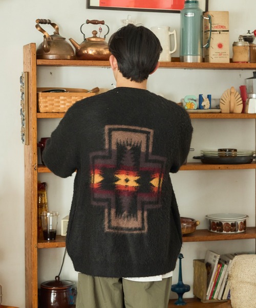 PENDLETON(ペンドルトン)の「PENDLETON/ペンドルトン シャギー Vネックカーディガン(カーディガン/ボレロ・メンズ・ベージュ/アイボリー/ブラック・MEDIUM/LARGE)」の14枚目の写真