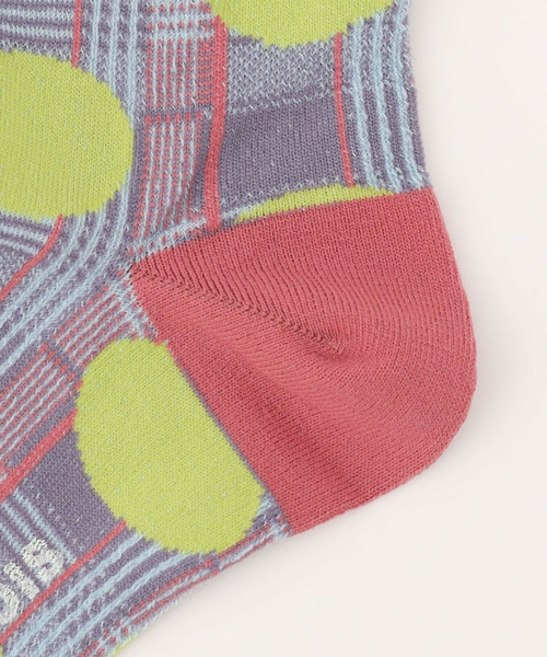 FRAPBOIS(フラボア)の「チェックオンドットソックス(ソックス/靴下・レディース・ブラック/パープル/レッド・FREE)」の6枚目の写真