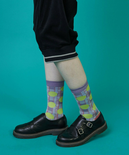 FRAPBOIS(フラボア)の「チェックオンドットソックス(ソックス/靴下・レディース・ブラック/パープル/レッド・FREE)」の8枚目の写真