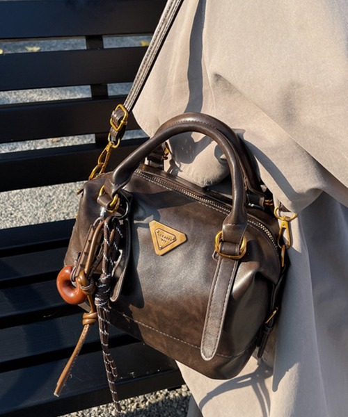 c.u.l（シーユーエル）の「じゃらじゃら キーホルダー チャーム付き ショルダーミニボストンバッグ cula1248（ショルダーバッグ・レディース・ブラック/ブラウン・FREE）」の7枚目の写真