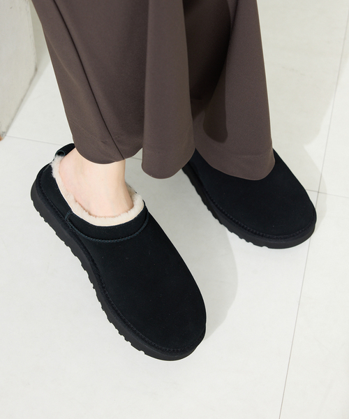 UGG（アグ）の「UGG/アグ W CLASSIC MICRO 1173891（その他シューズ・レディース・ブラック/キャメル・23cm/24cm/25cm）」の8枚目の写真