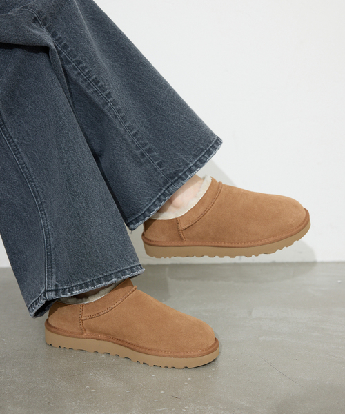 UGG（アグ）の「UGG/アグ W CLASSIC MICRO 1173891（その他シューズ・レディース・ブラック/キャメル・23cm/24cm/25cm）」の13枚目の写真
