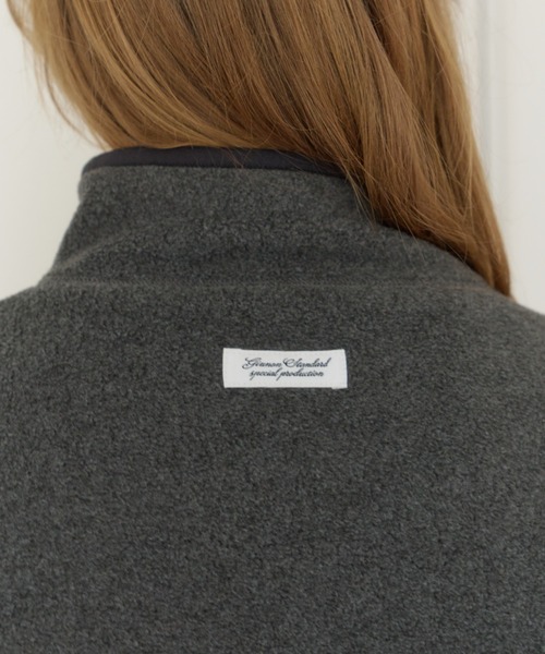 GIUNON（ジウノン）の「drawstring fleece zip-up jacket / ドロストフリースジップアップジャケット（ブルゾン・レディース・ネイビー/グレー・FREE）」の22枚目の写真