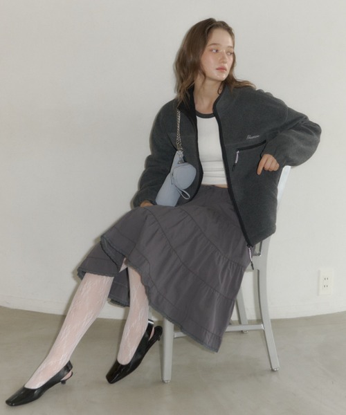 GIUNON（ジウノン）の「drawstring fleece zip-up jacket / ドロストフリースジップアップジャケット（ブルゾン・レディース・ネイビー/グレー・FREE）」の4枚目の写真