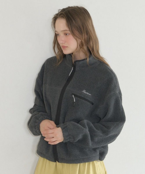 GIUNON（ジウノン）の「drawstring fleece zip-up jacket / ドロストフリースジップアップジャケット（ブルゾン・レディース・ネイビー/グレー・FREE）」の9枚目の写真