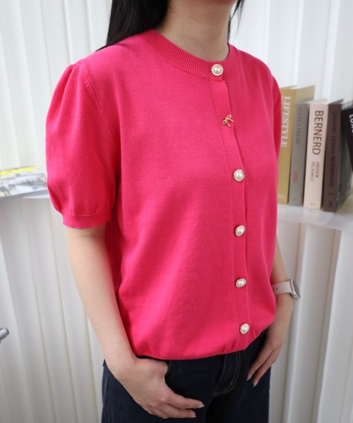 Vini（ヴィニ）の「【Vini】リボン × パール ボタン 半袖 カーディガン（カーディガン/ボレロ・レディース・ピンク・FREE）」の3枚目の写真