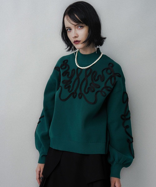 HARE（ハレ）の「コードシシュウニットプルオーバー(HARE)（ニット/セーター・レディース・ブラック/グリーン・FREE）」の2枚目の写真